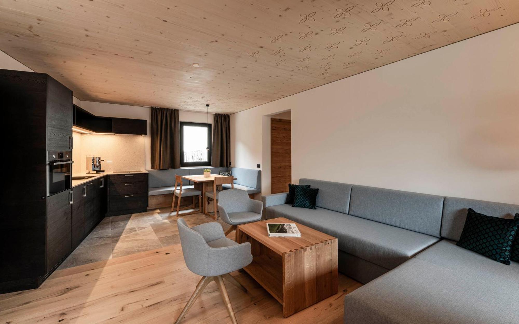 לה ואלה Apartments Aois 4 Elements Suits מראה חיצוני תמונה